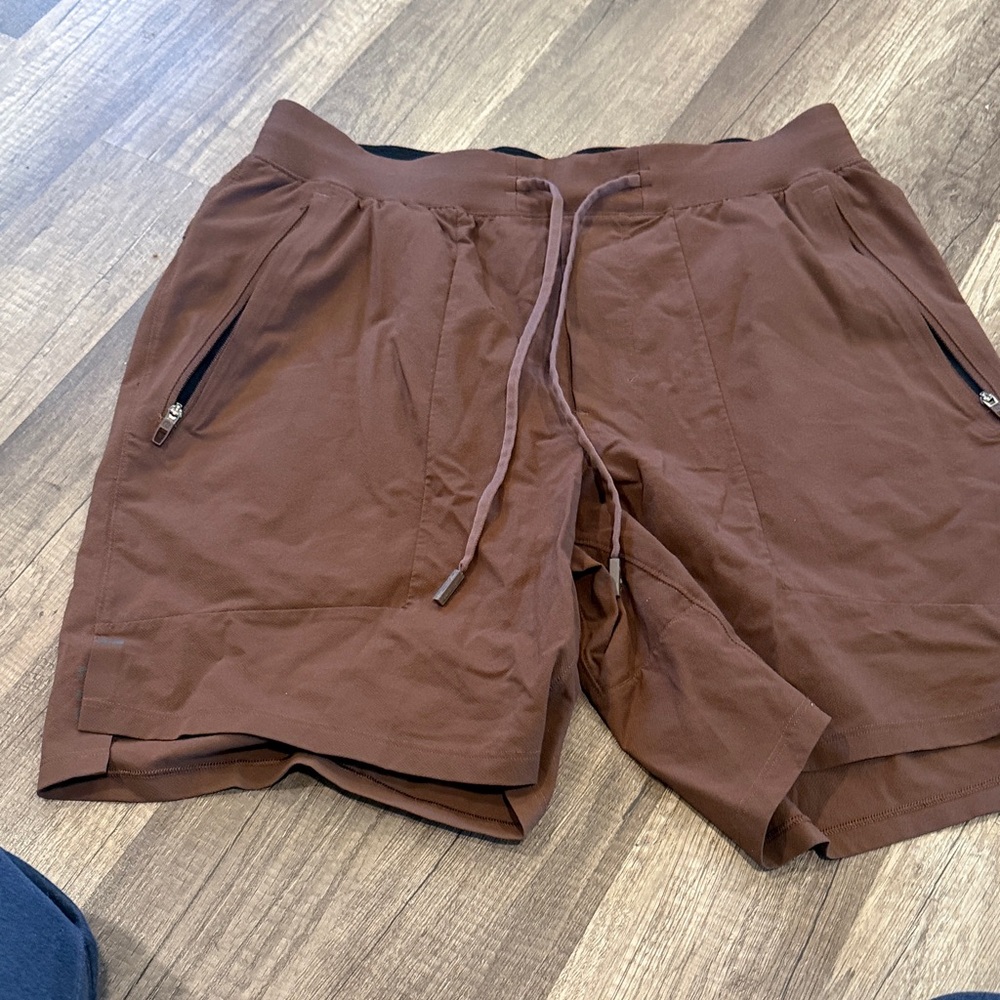 lululemon athletica Men's Brown Athletic Shorts